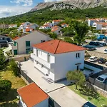 House With A Swimming Pool Baska, Krk - 21537 Case de vacanță Baška